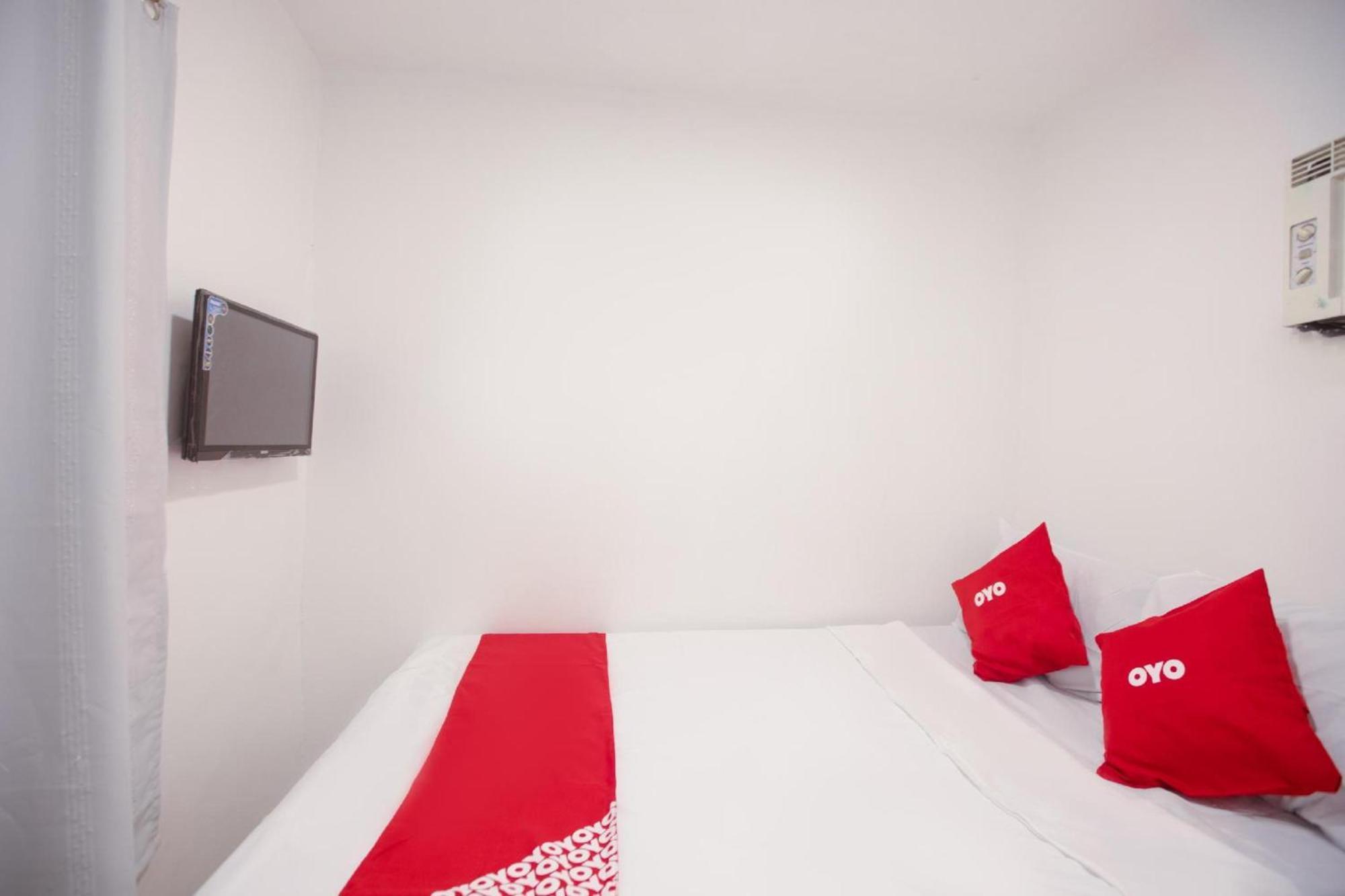 Oyo 588 Sunrock Resort Антиполо Екстериор снимка