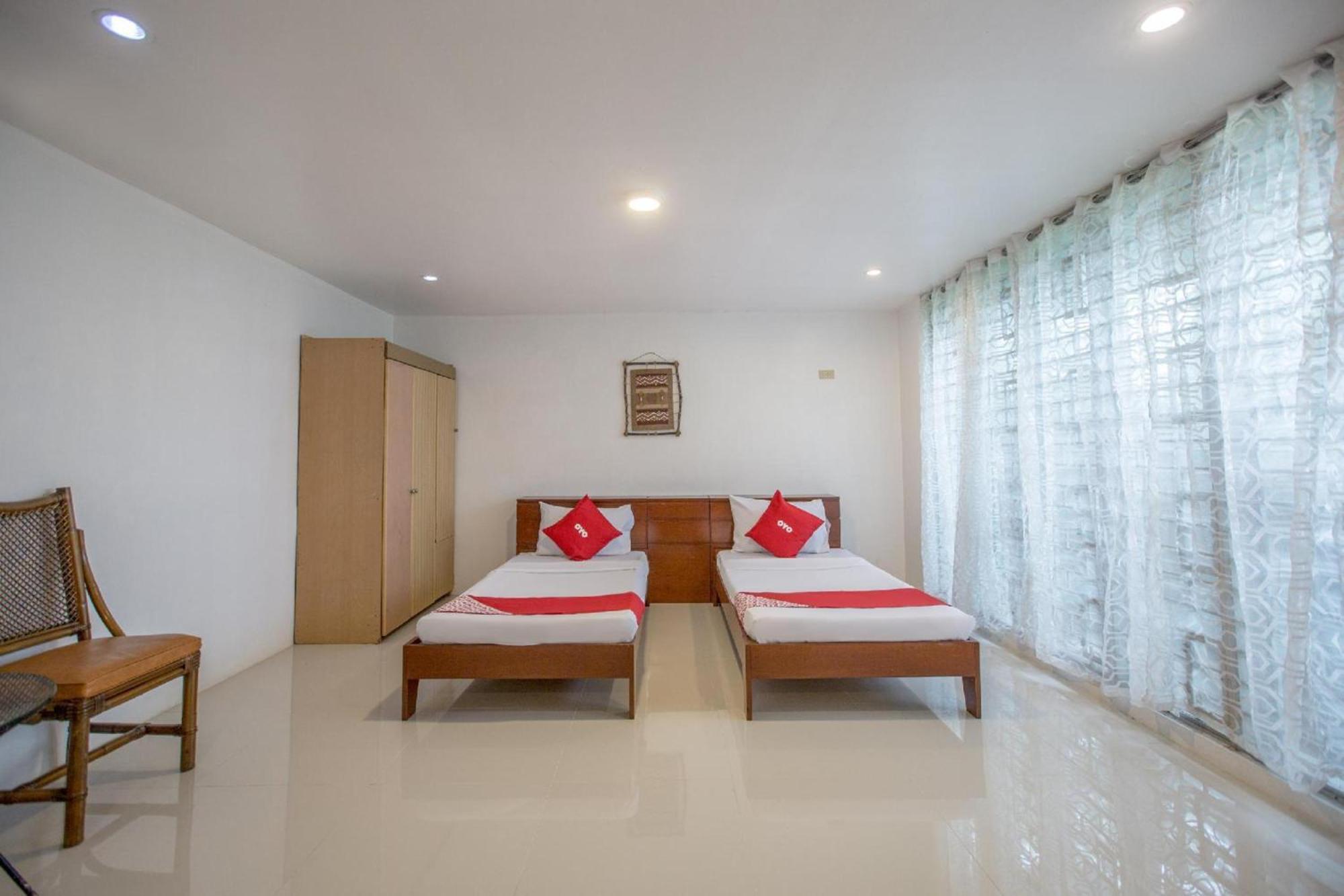 Oyo 588 Sunrock Resort Антиполо Екстериор снимка