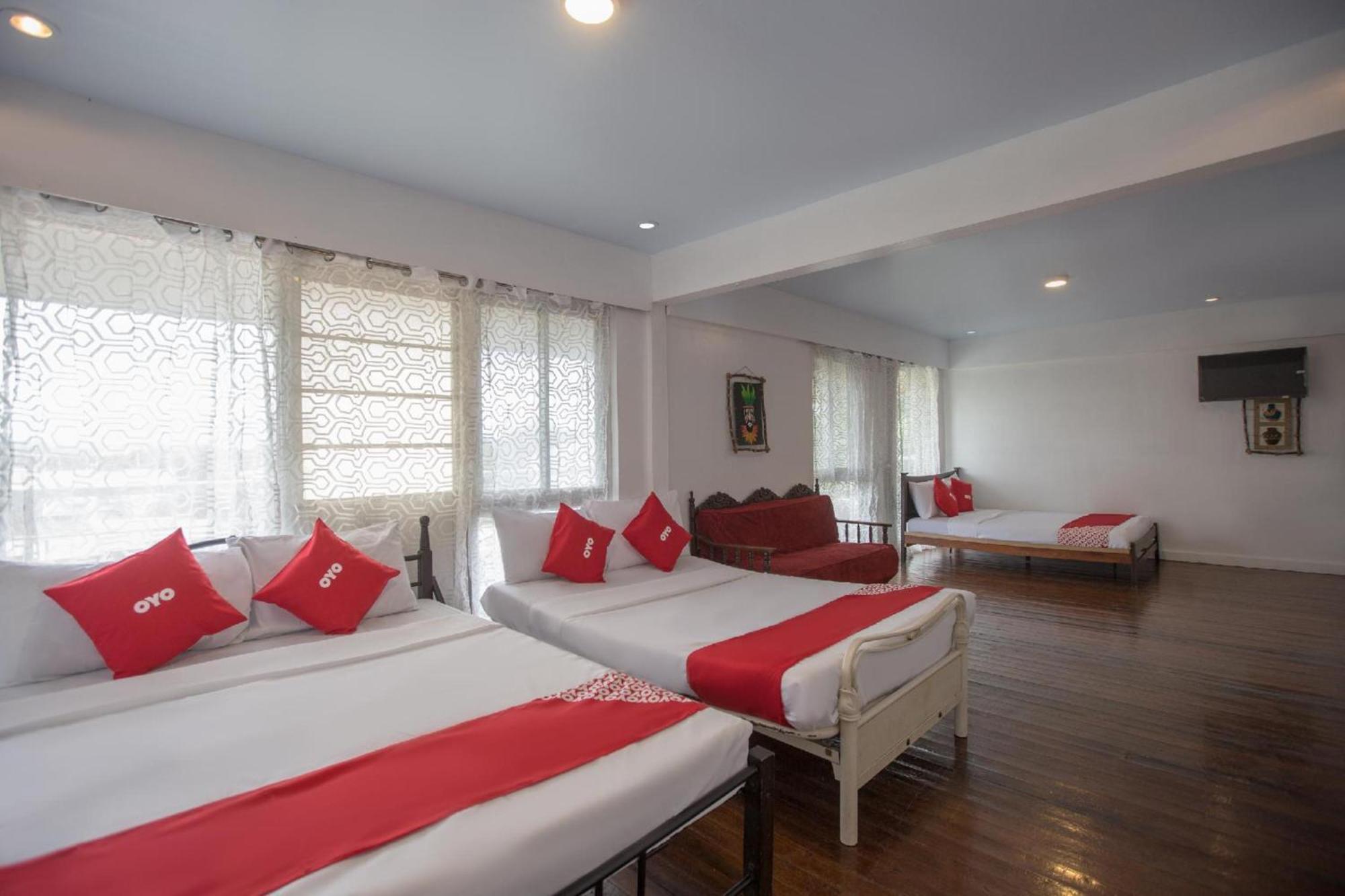 Oyo 588 Sunrock Resort Антиполо Екстериор снимка